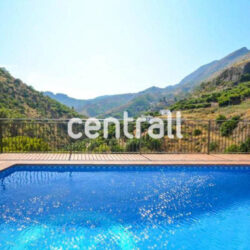 Casa rural cecilia en Nerja con piscina Centrall alquileres turisticos 16